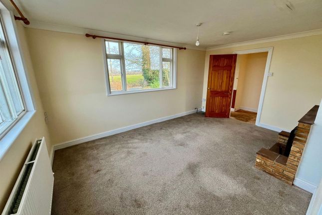 101, Barnham Broom Road, Wymondham photo 3