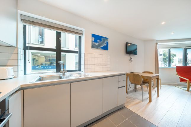 2, Swan Street, Lincoln photo 4