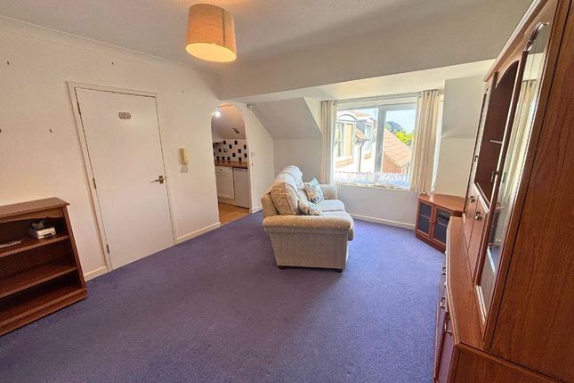 Homebirch House,Flat 23, Hunting Gate, Birchington photo 3