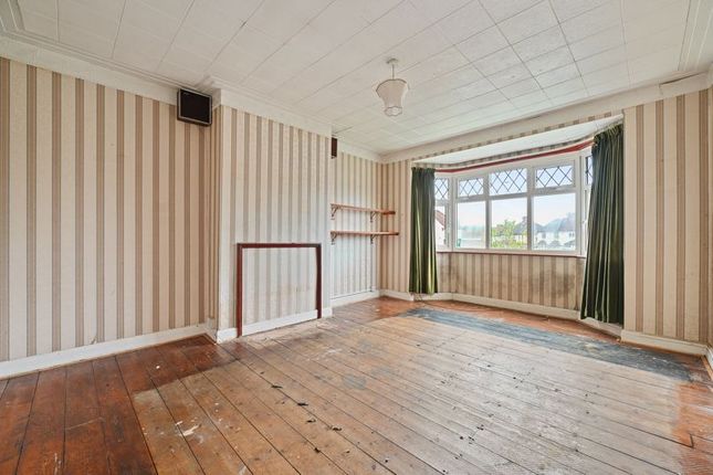 66, Beechcroft Avenue, Harrow photo 2