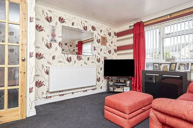 5 Colwyn Close, Hull photo 3