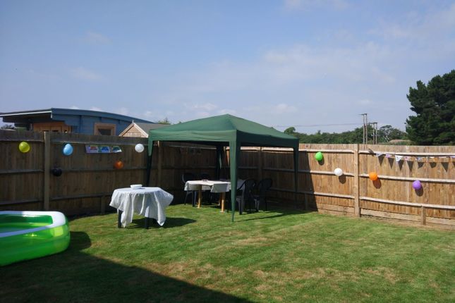 Doyle Close, Havant photo 3