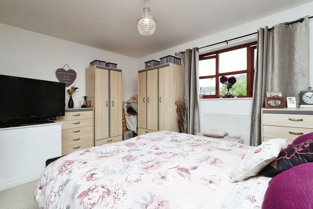 End terrace house for sale in Oakleigh Mews, Oakworth, Keighley