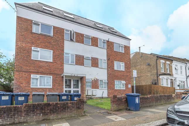 1-bed flat on 6 Stanhope Court, Stanhope Road, London, £285,000