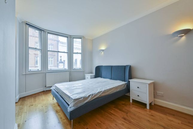 Thumbnail Flat to rent in Whitehall, St James's, London