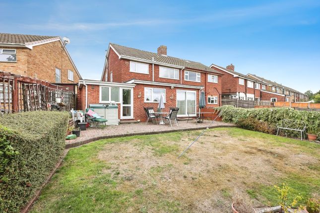 45, Ipswich Crescent, Birmingham photo 3