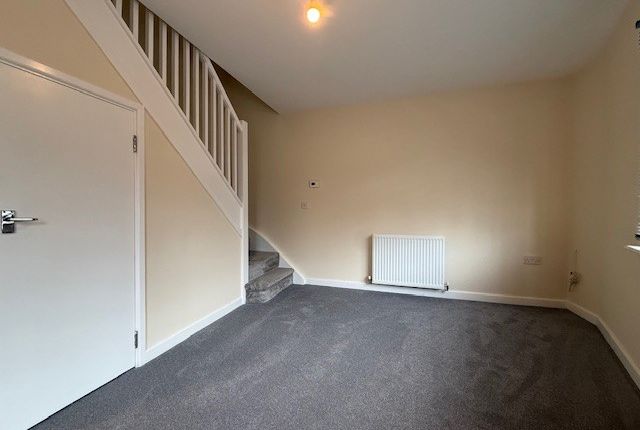 1B Clifton Street, Swindon photo 2