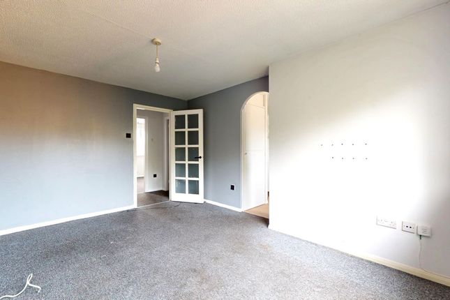 26, Streamside Close, Edmonton photo 3