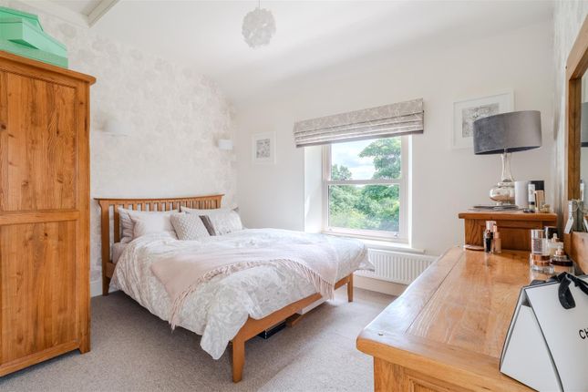 Bedroom1-2.Jpg