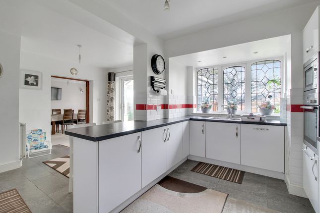 3, Valley Drive, Yarm photo 3