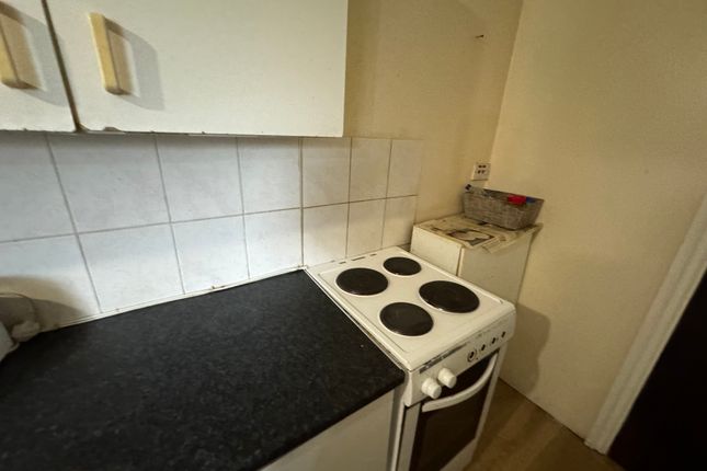 Weston Green, Dagenham photo 4