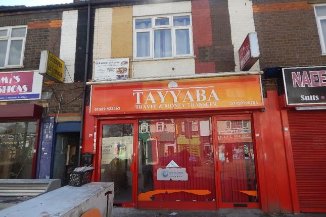 Flat to rent in Dunstable Road, Luton