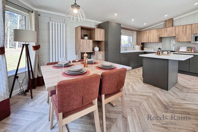 2-bed caravan on Westfield Hollicars Holiday Park,, York Road, York, £199,000