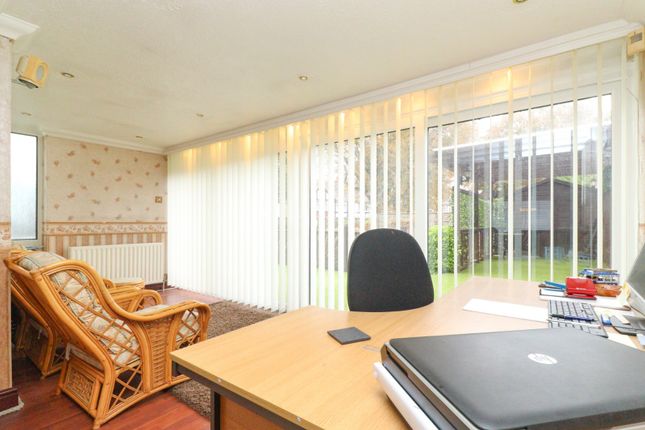 39, Argyle Avenue, Kent photo 4