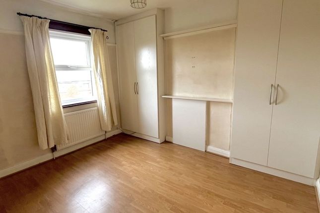 9 Polefield Hall Road, Manchester photo 2
