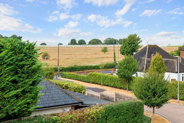 6, Azor Close, Epsom Downs photo 2