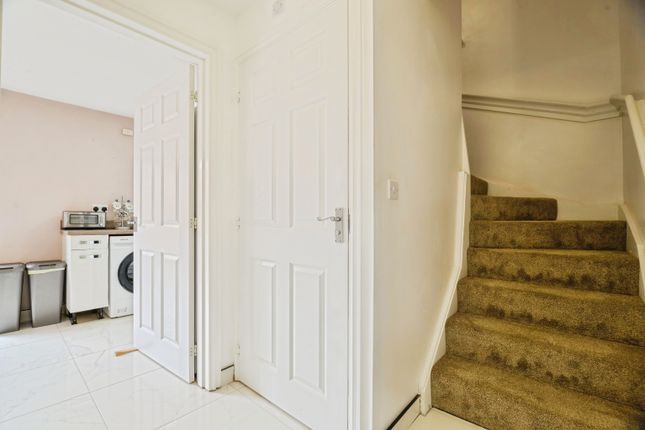26, Deepdale Avenue, Stockton-on-tees photo 4
