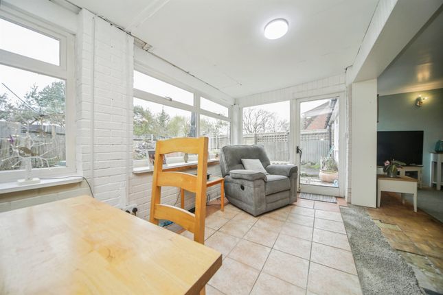 38, Fordhams Close, Bury St. Edmunds photo 4