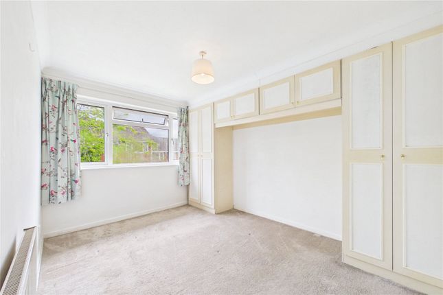 13, Elgar Close, Hampshire photo 4