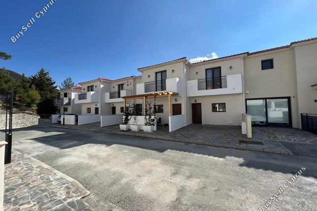 Town house for sale in Pano Platres, Limassol, Cyprus