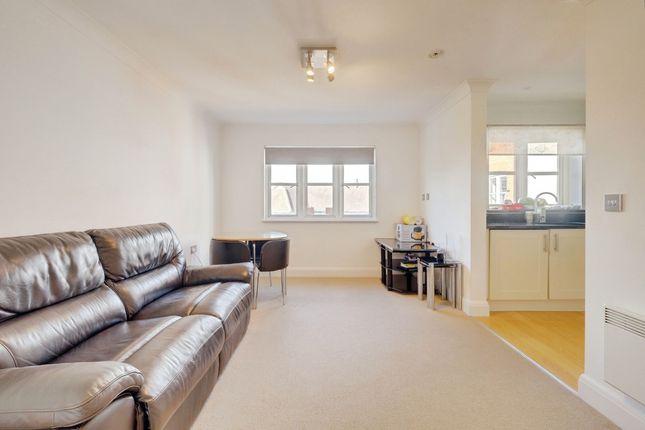21, High Street Benfleet, Benfleet photo 4