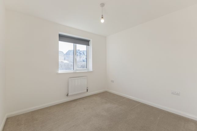 Leaf Living at Wendelburie Rise, Wellingborough, NN8, Stanton Cross photo 4