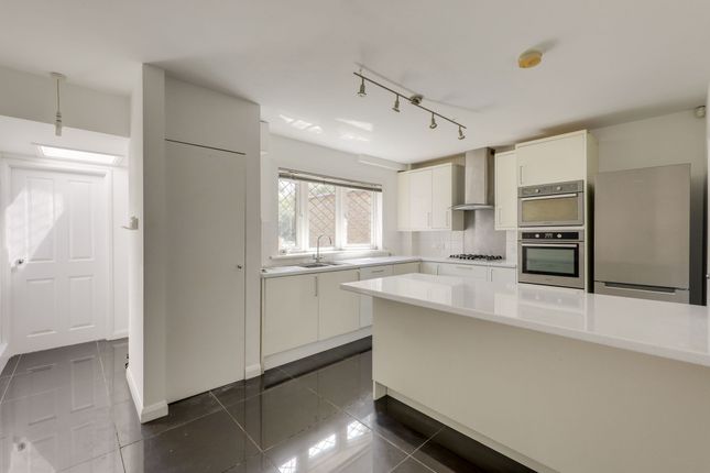183 Sydenham Hill, London photo 4