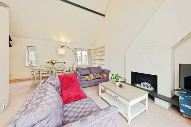 2, Holman Mews, Kent photo 3