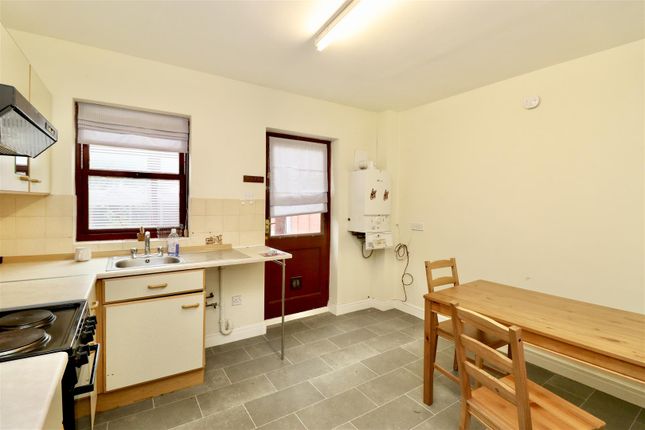 Station Road, Pocklington photo 5