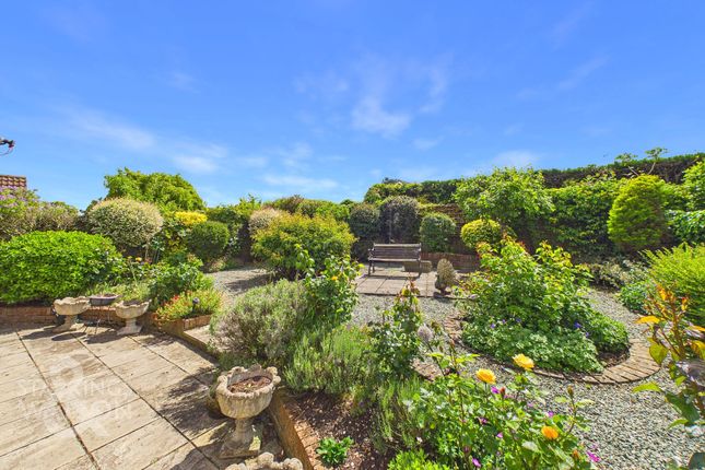 44 Church View, Harleston photo 4