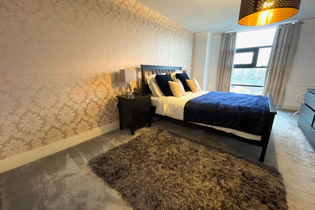 Flat to rent in Lydia Ann Street, Liverpool