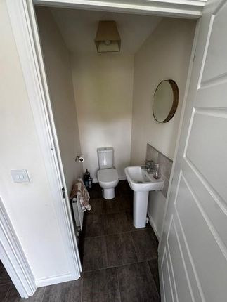 7, Great Crested Crescent - 40% Share, Hereford photo 4