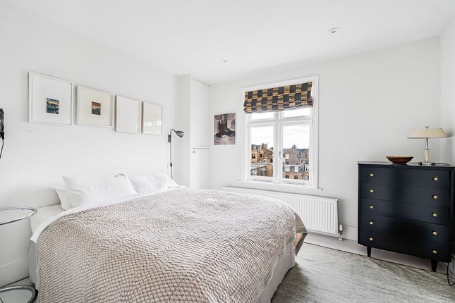 Flat 3, 128, Talbot Road, London photo 4