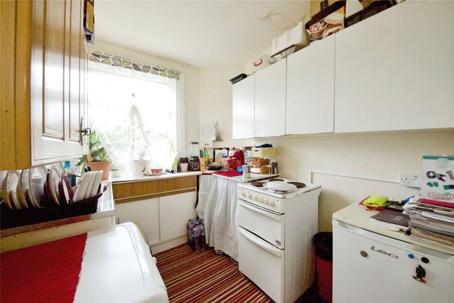 Flat for sale in Kimberley Road, London