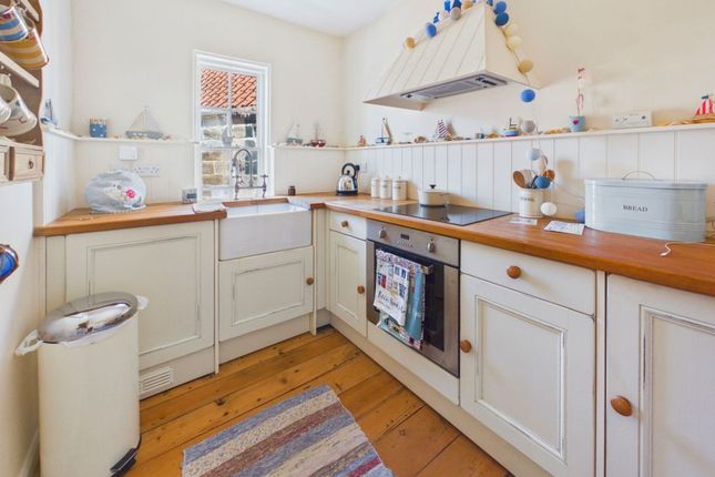 Hawsker Cottage, Sunny Place, Whitby photo 4