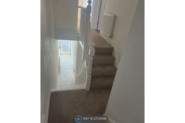 Cromwell St, Mount Pleasant, Swansea photo 3