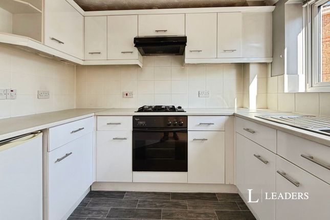 6, Hughes Court, Hethersett photo 2
