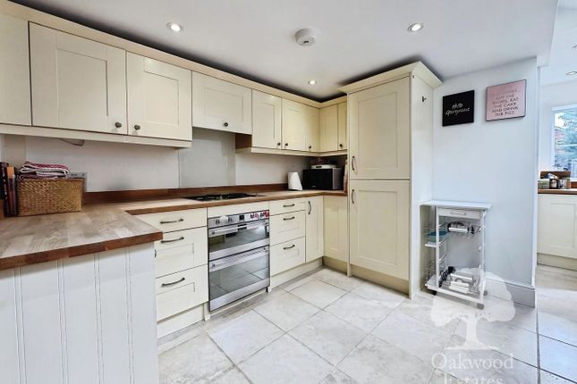 6, Fairfield Road, Burnham photo 3