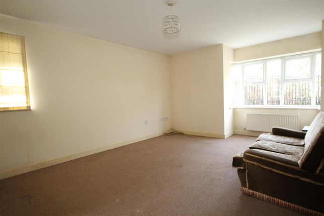 2, Mallard Mews, Pontefract photo 4