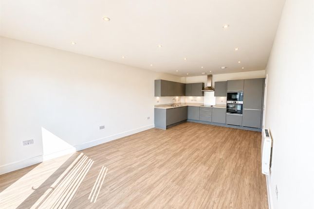 Colliers Court 27 Adit Road, Erith photo 4
