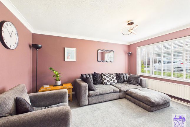 45, Milton Avenue, Rochester photo 3