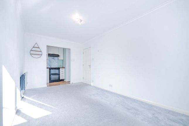 Marlow Court,Flat 5, Whitehill Road, Crowborough photo 4
