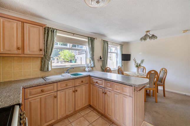 23, Woodborough Road, Radstock photo 4