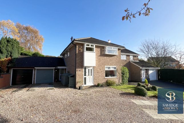 Thumbnail Detached house for sale in Buckingham Close, Swanwick