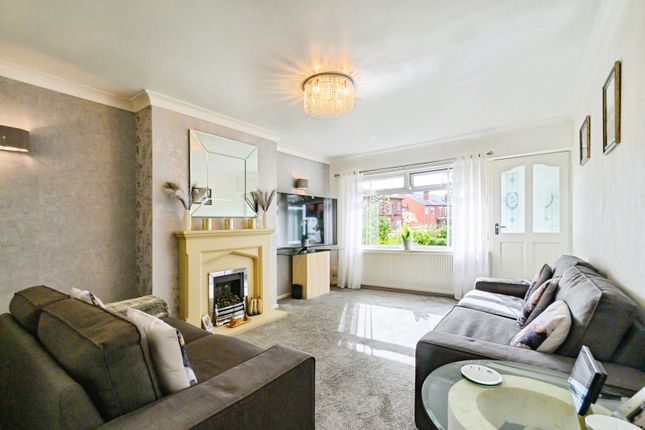 215, Radcliffe Road, Lancashire photo 3