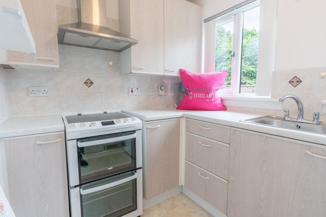 1 Wilson Court, Bellshill photo 4