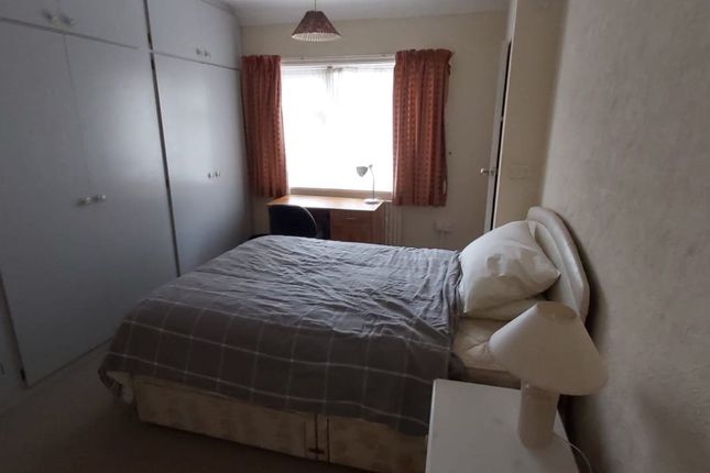 Shared accommodation to rent in Moat House Lane, Coventry