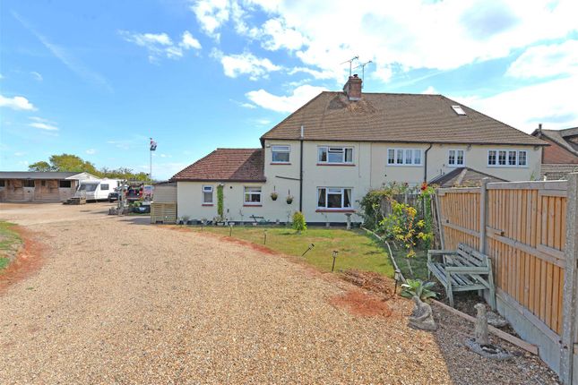 3-bed house on 1 PARK FARM COTTAGES, Park Drive, Wrotham, Sevenoaks, £890,000