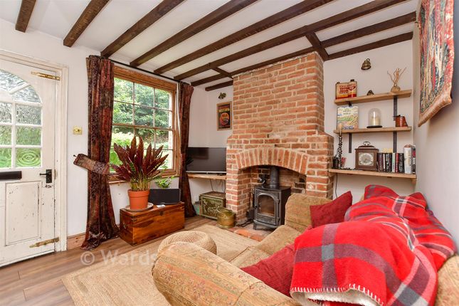 Suttons Cottages, Perry Wood, Faversham photo 3