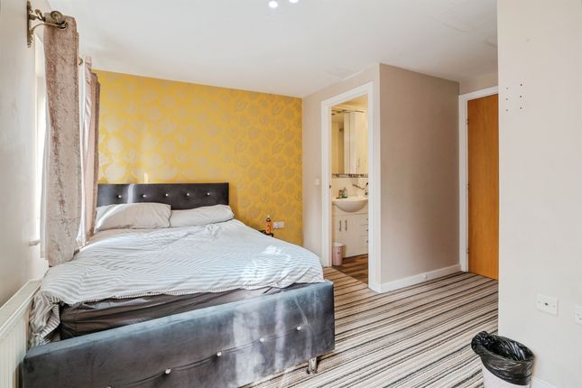1, Greenlawn Walk, Leicester photo 4